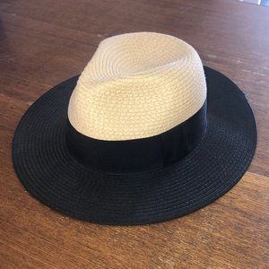 Black and Cream Straw Fedora